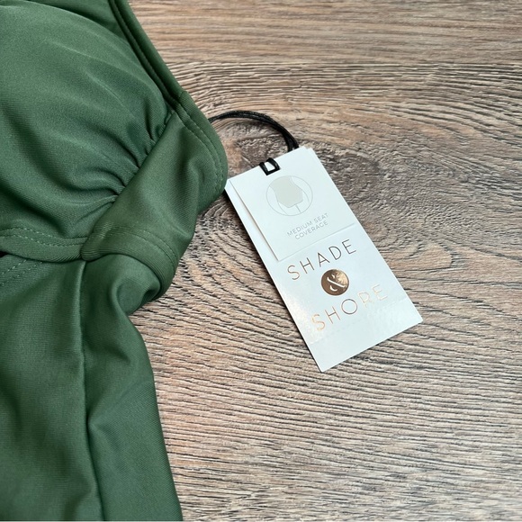 Women's Keyhole One Piece Swimsuit - Shade & Shore™ Dark Green XS - Picture 5 of 7